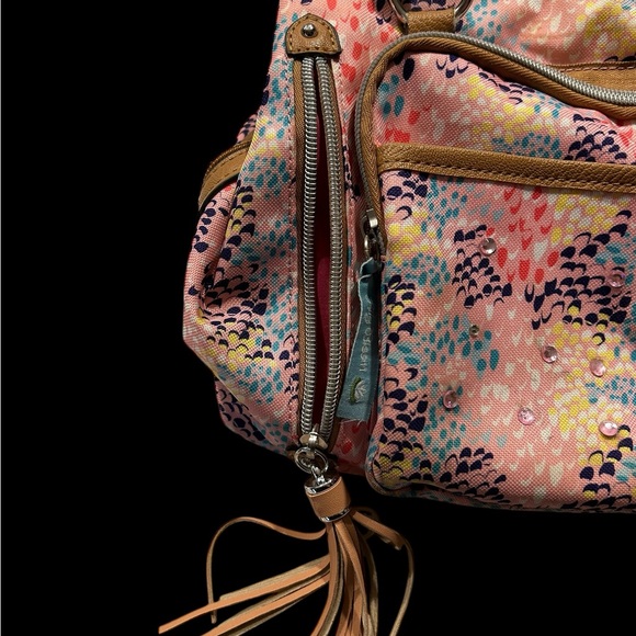 A very pretty pink and blue purse with bling and tassels - Picture 10 of 14